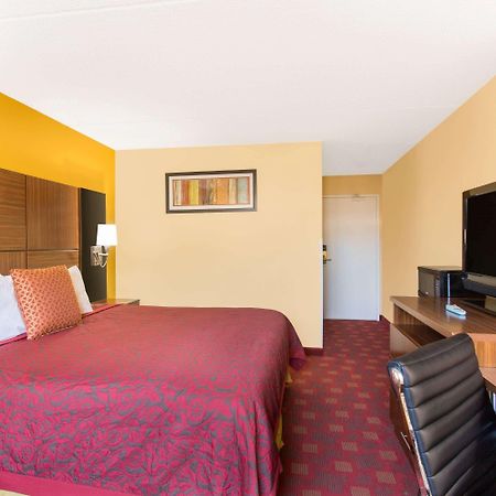 Days Inn By Wyndham Leominster/Fitchburg Area Exterior foto
