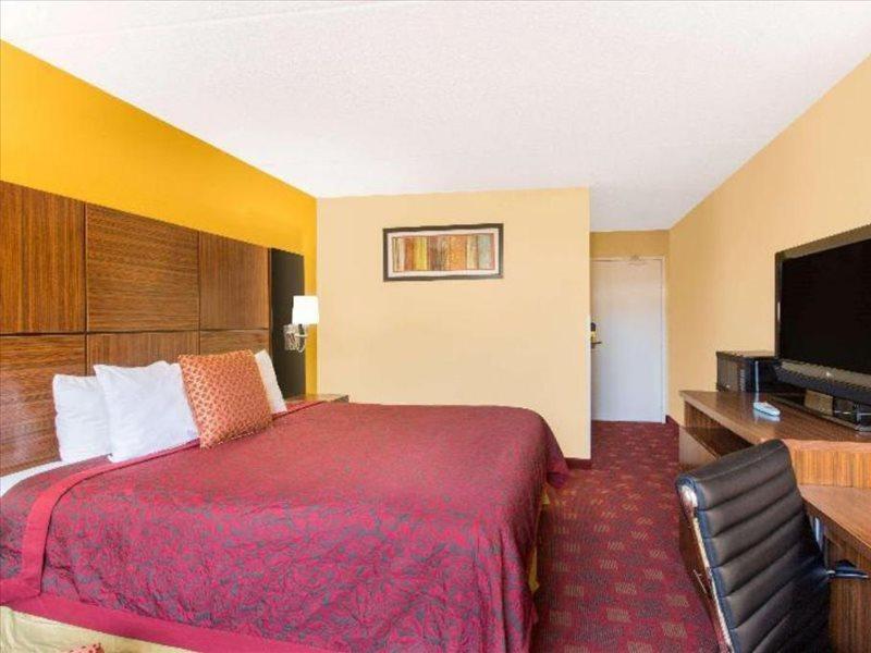 Days Inn By Wyndham Leominster/Fitchburg Area Exterior foto