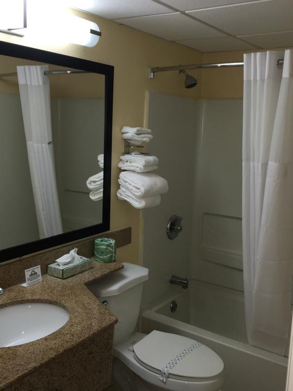 Days Inn By Wyndham Leominster/Fitchburg Area Habitación foto